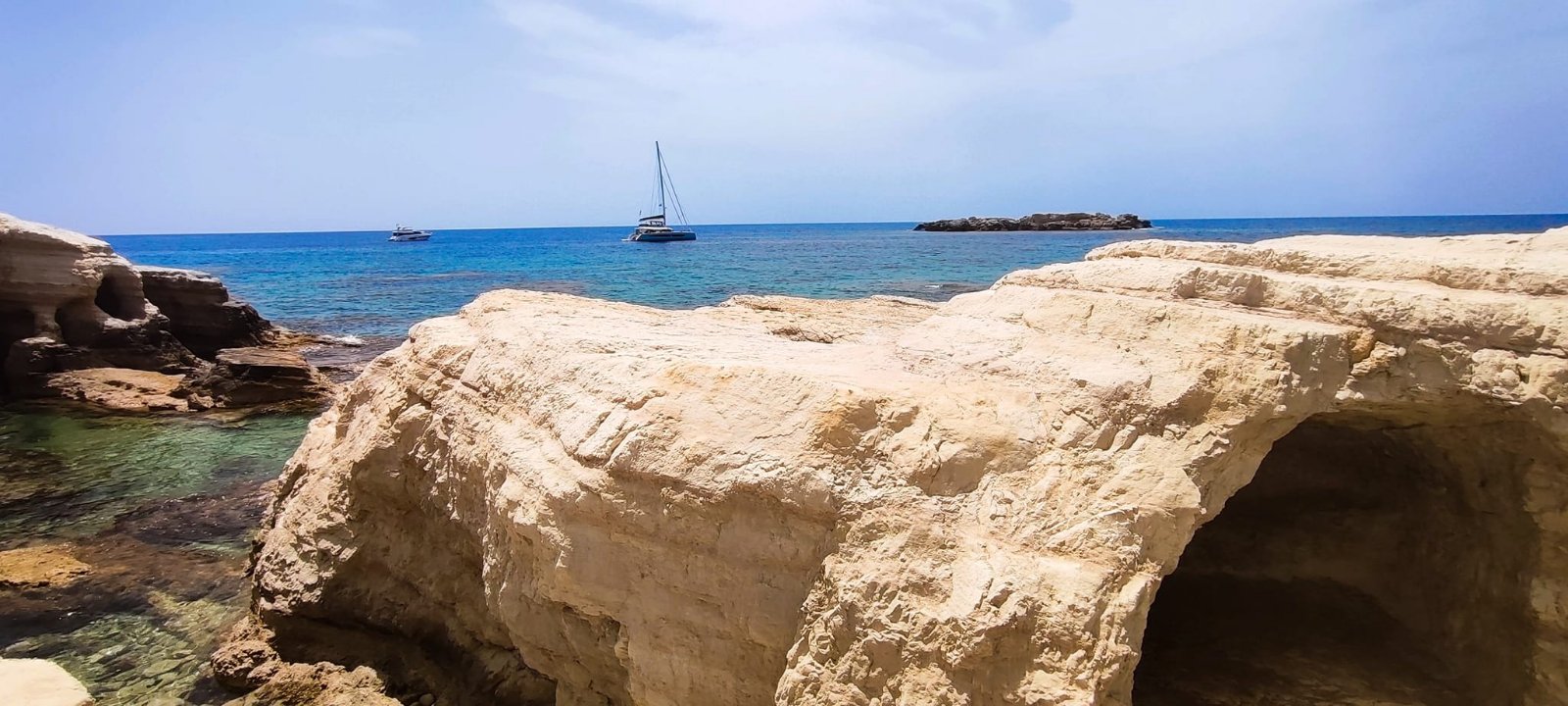 SKULL CAVE Sea Caves, Peyia